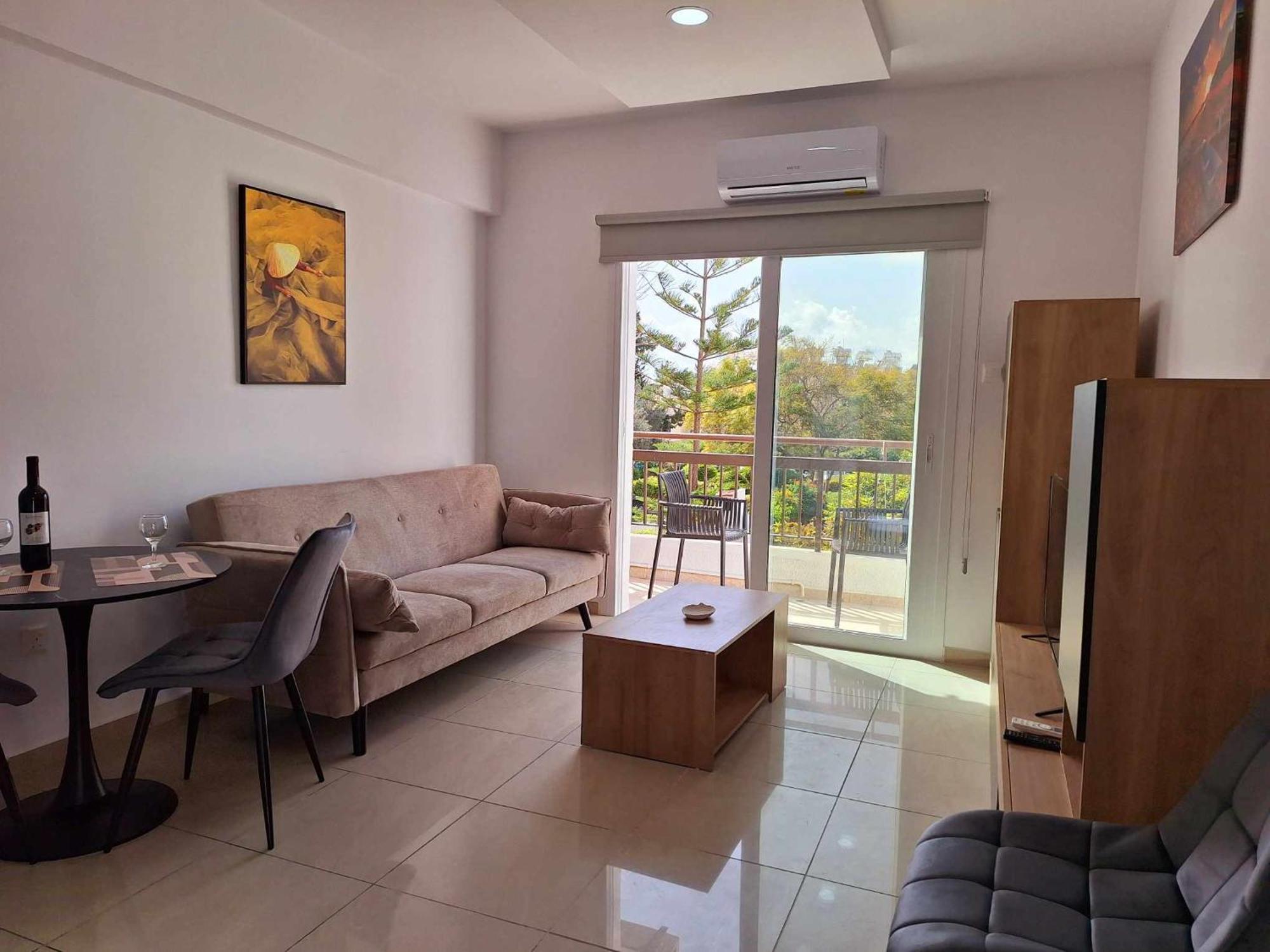 Stylish Apt Kato Paphos Close To Beach & Vibrant Harbor Life Exterior foto