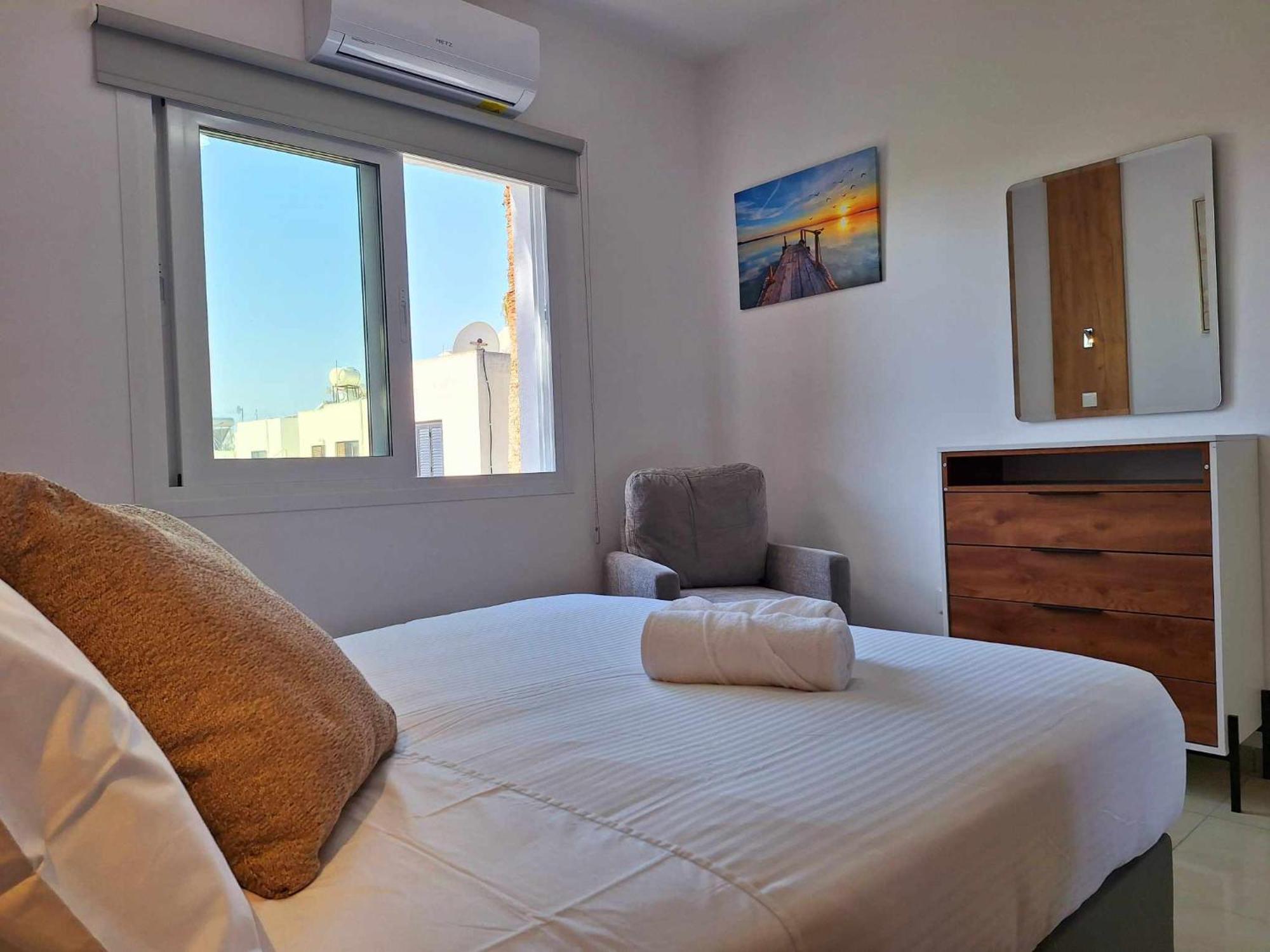Stylish Apt Kato Paphos Close To Beach & Vibrant Harbor Life Exterior foto